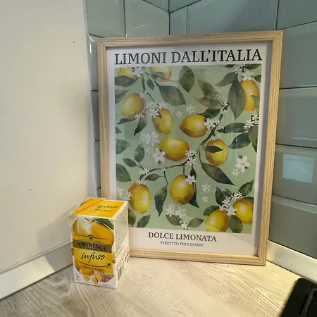 Twin Two In 21residence Politehnica - 1st Place 아파트