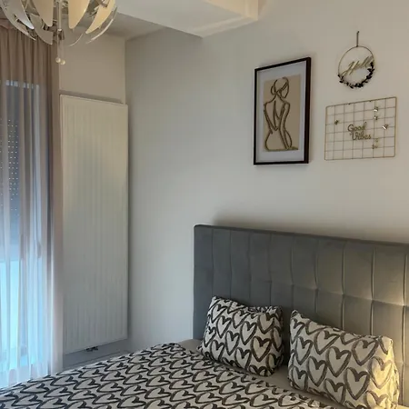 Twin Two In 21residence Politehnica - 1st Place *